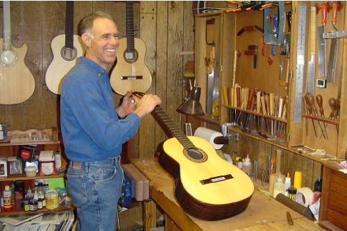 Luthier Keith Adams